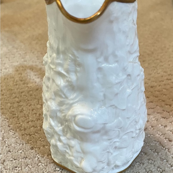 Royal Stafford Old English Oak, Embossed Ivy&Berries Gold And Trim Verge, - Picture 3 of 5